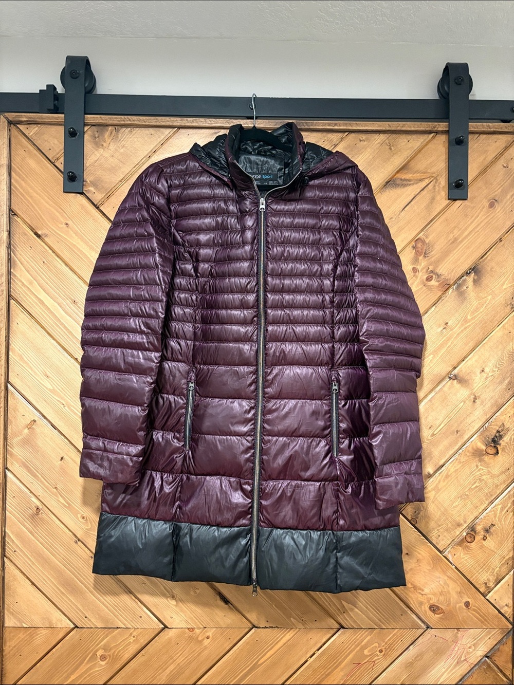 Women's Quilted Hooded Coat Packable- Burgundy with Black Trim Nuage Large